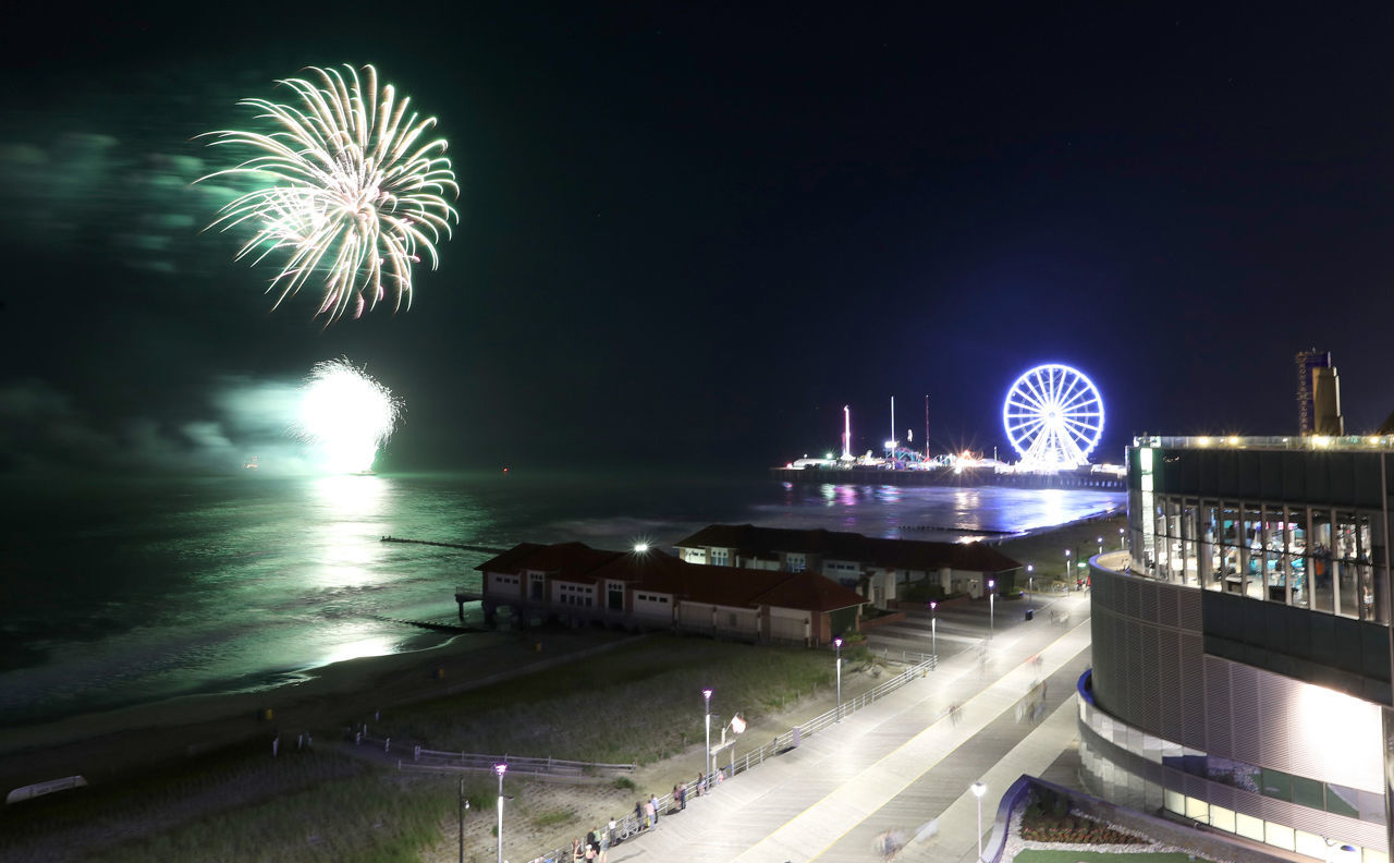 Hard Rock Ocean Resort Casino Opens
